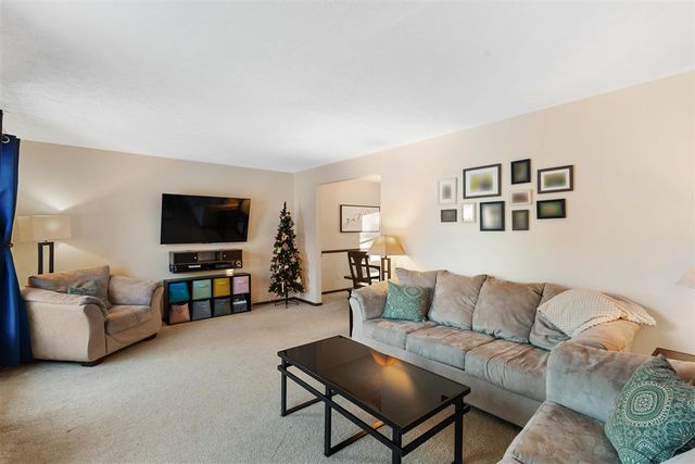 1713 Suffolk Avenue, Portage, MI 49024