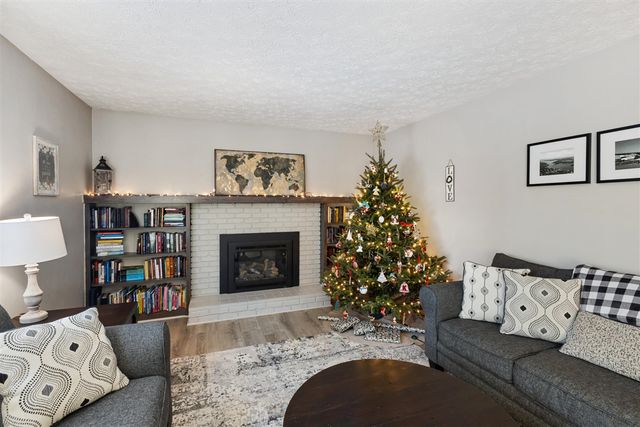 1713 Suffolk Avenue, Portage, MI 49024