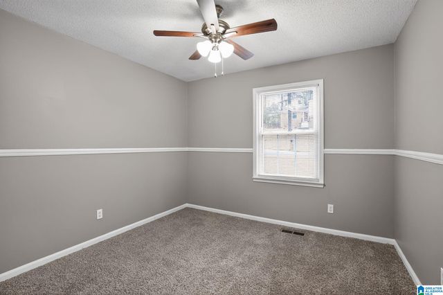 512 15TH AVENUE NW, Center Point, AL 35215