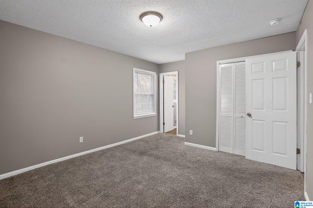 512 15TH AVENUE NW, Center Point, AL 35215