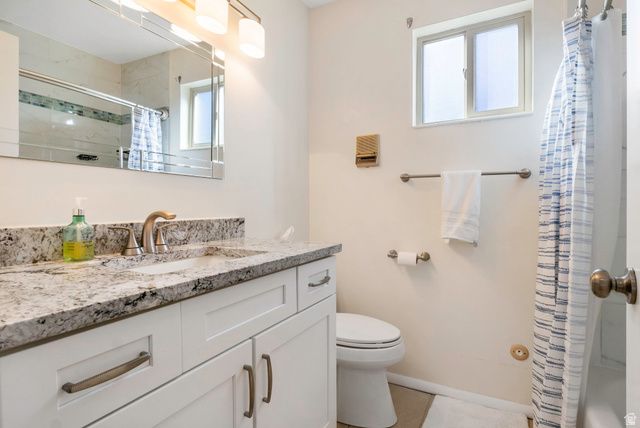 8711 S RUSTLER RD, Cottonwood Heights, UT 84093