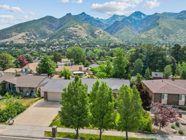 8711 S RUSTLER RD, Cottonwood Heights, UT 84093