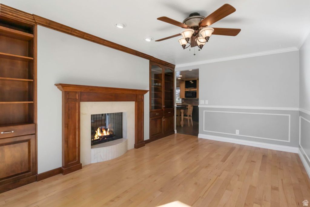 Image 13 of property listing at 8711 S RUSTLER RD, Cottonwood Heights, UT 84093