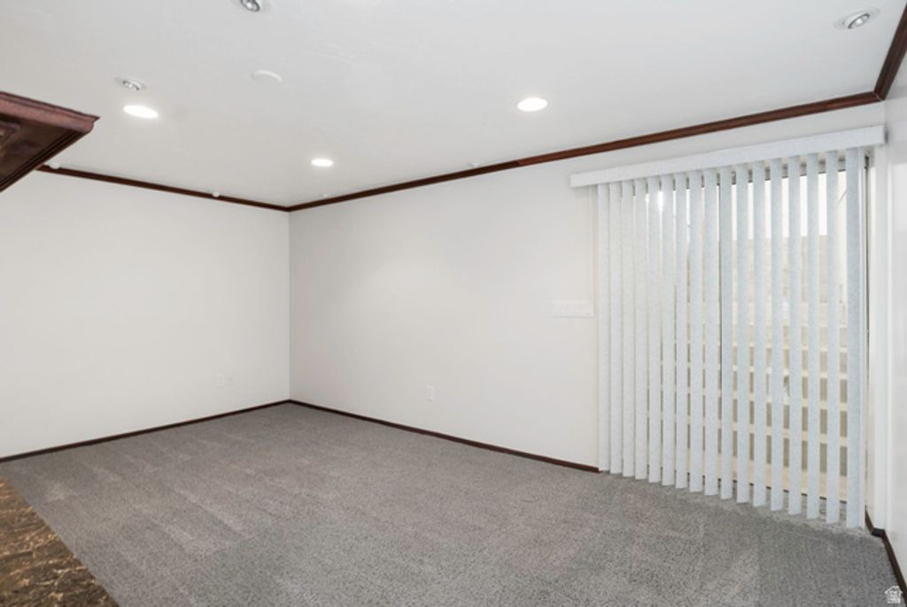 Image 40 of property listing at 8711 S RUSTLER RD, Cottonwood Heights, UT 84093