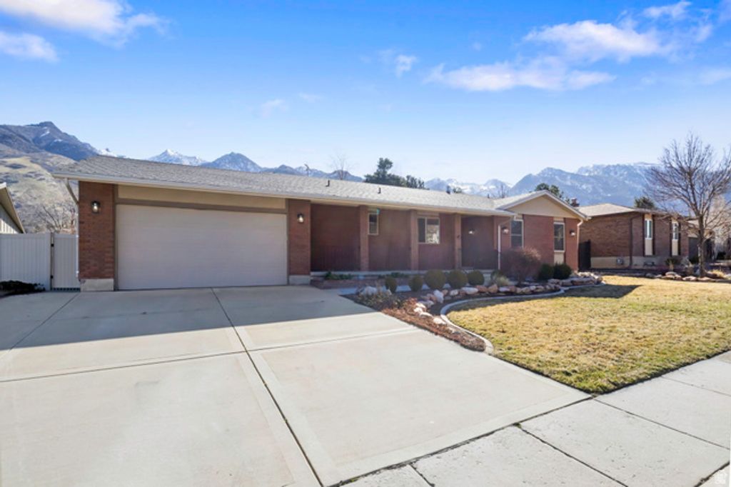 Image 62 of property listing at 8711 S RUSTLER RD, Cottonwood Heights, UT 84093