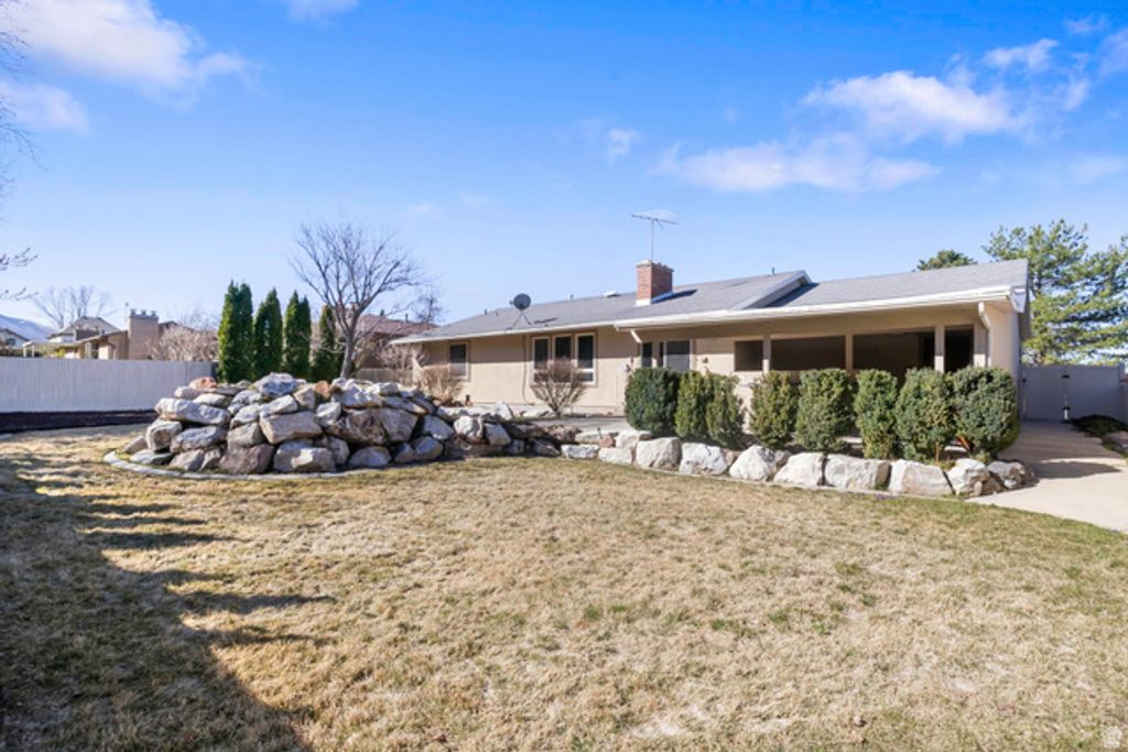 Image 66 of property listing at 8711 S RUSTLER RD, Cottonwood Heights, UT 84093