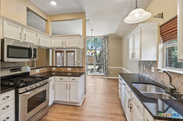 453 Raven Ridge, New Braunfels, TX 78130