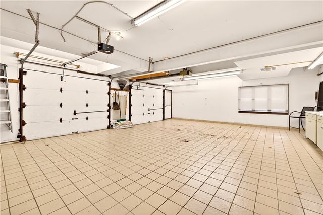 12 Spy Glass, South Bristol, NY 14424