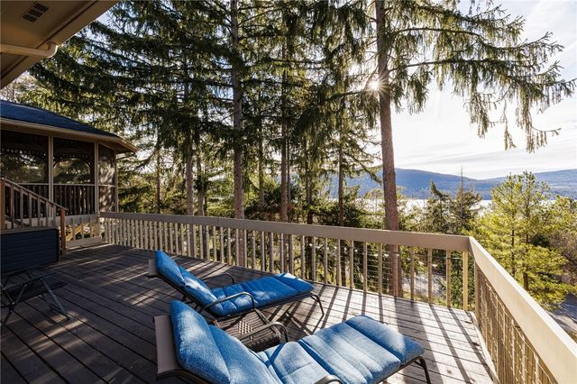 12 Spy Glass, South Bristol, NY 14424