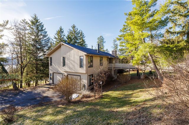 12 Spy Glass, South Bristol, NY 14424