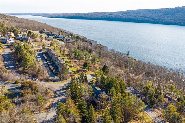 12 Spy Glass, South Bristol, NY 14424