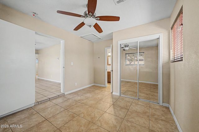 2929 W LOMA Lane, Phoenix, AZ 85051