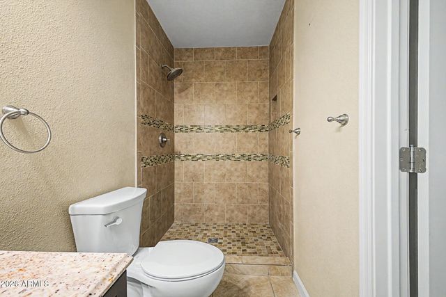 2929 W LOMA Lane, Phoenix, AZ 85051