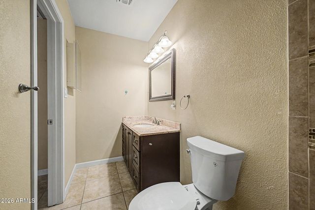 2929 W LOMA Lane, Phoenix, AZ 85051