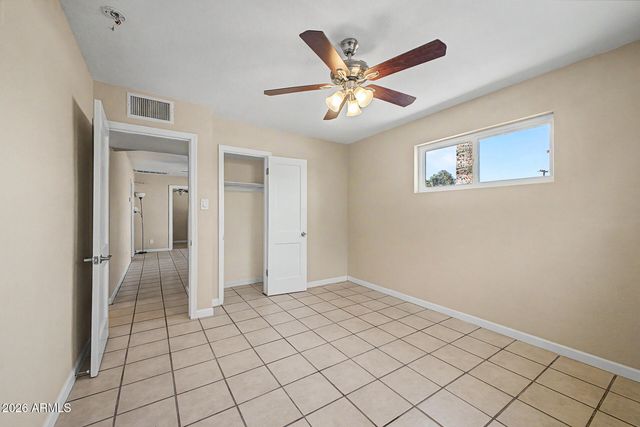 2929 W LOMA Lane, Phoenix, AZ 85051