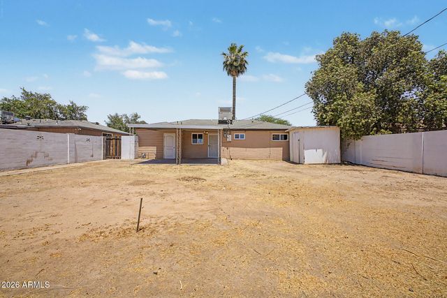 2929 W LOMA Lane, Phoenix, AZ 85051
