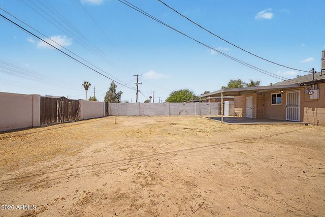 2929 W LOMA Lane, Phoenix, AZ 85051
