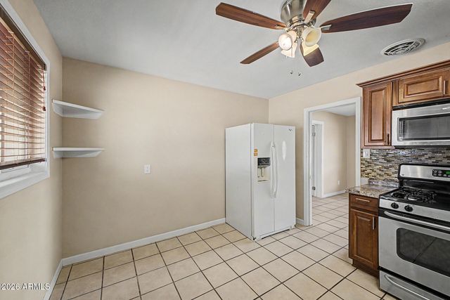 2929 W LOMA Lane, Phoenix, AZ 85051