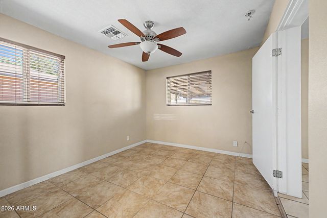 2929 W LOMA Lane, Phoenix, AZ 85051