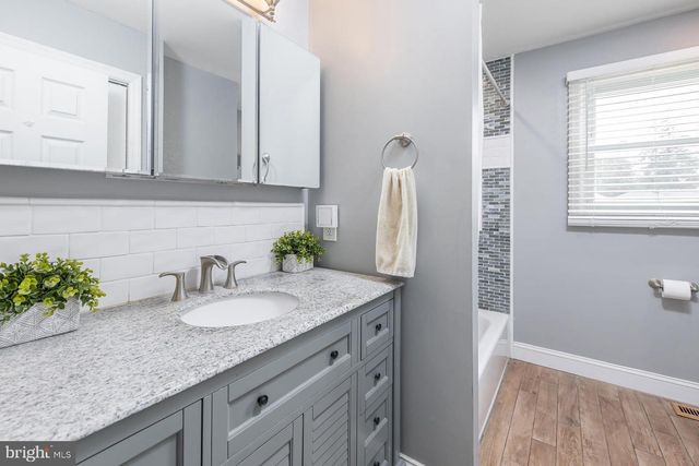 30 BUDD BLVD, West Deptford, NJ 08096