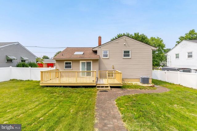 30 BUDD BLVD, West Deptford, NJ 08096