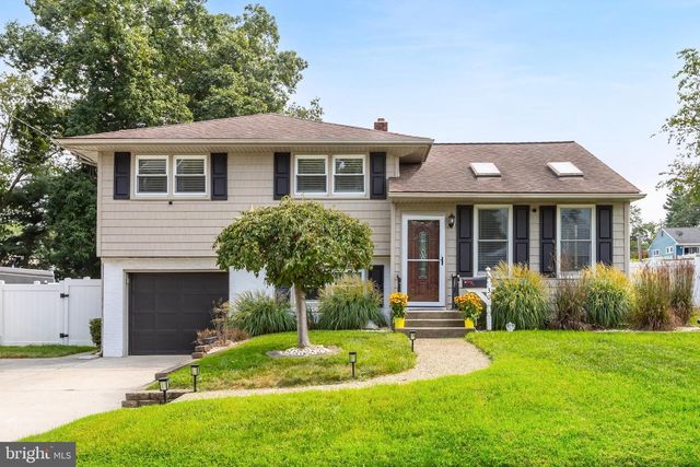 30 BUDD BLVD, West Deptford, NJ 08096