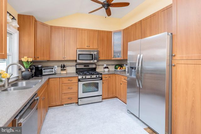30 BUDD BLVD, West Deptford, NJ 08096