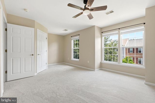 45605 IRON HORSE TER, Sterling, VA 20166