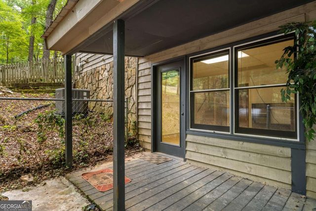368 Still Hollow Road, Jasper, GA 30143