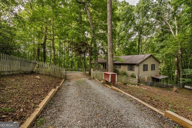 368 Still Hollow Road, Jasper, GA 30143
