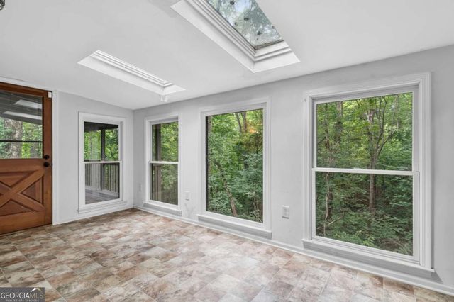 368 Still Hollow Road, Jasper, GA 30143