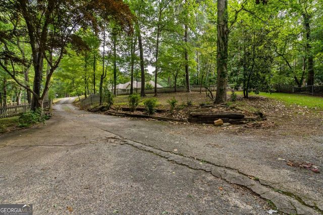 368 Still Hollow Road, Jasper, GA 30143