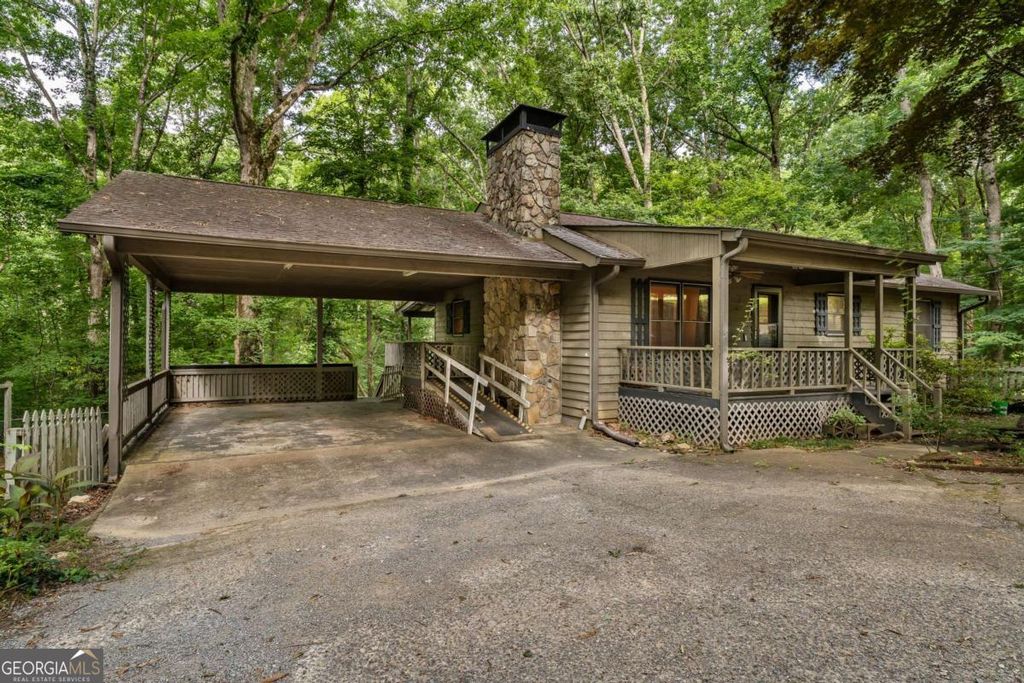368 Still Hollow Road, Jasper, GA 30143