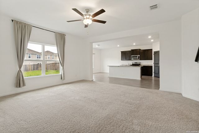 2943 FORSYTH CYN, Converse, TX 78109