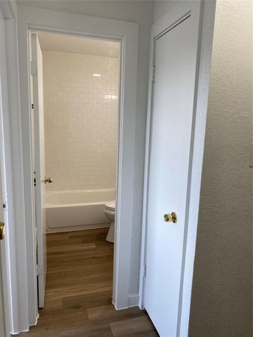 2305 Cedrick CV A, Austin, TX 78748