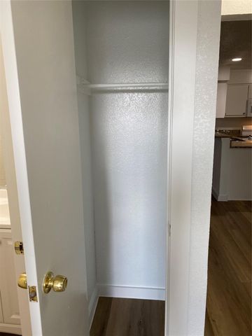 2305 Cedrick CV A, Austin, TX 78748