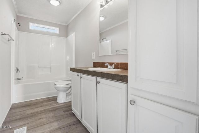 762 Share Cake Road, Clinton, NC 28328