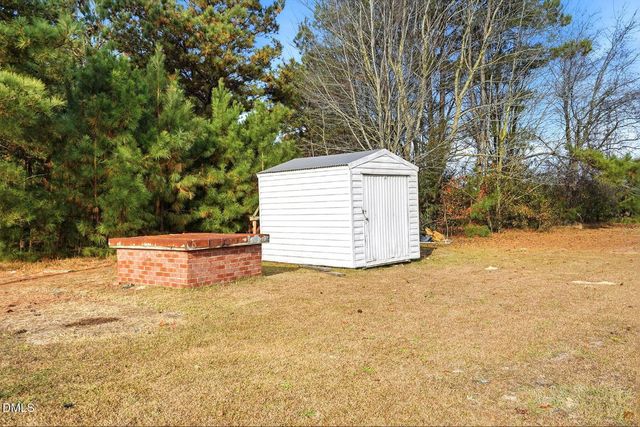 762 Share Cake Road, Clinton, NC 28328