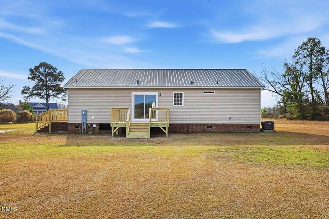 762 Share Cake Road, Clinton, NC 28328