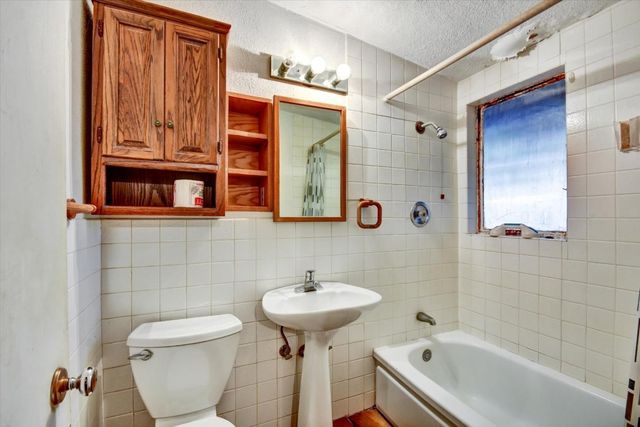 290 N Rengstorff Avenue, Mountain View, CA 94043