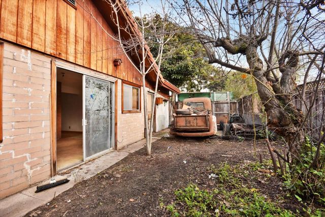 290 N Rengstorff Avenue, Mountain View, CA 94043