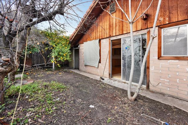 290 N Rengstorff Avenue, Mountain View, CA 94043