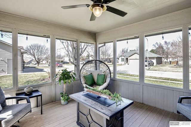 10910 S 210th Street, Gretna, NE 68028