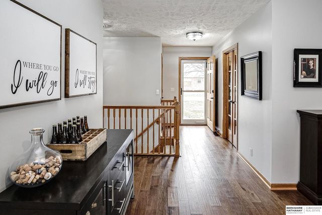 10910 S 210th Street, Gretna, NE 68028