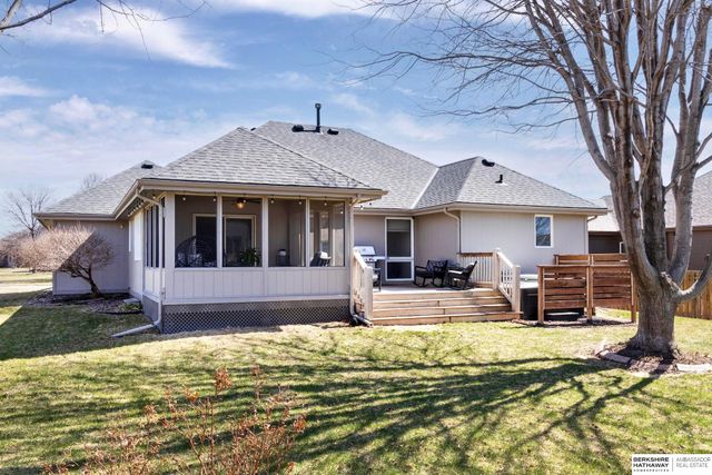 10910 S 210th Street, Gretna, NE 68028