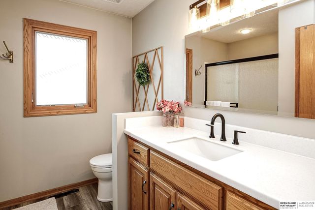 10910 S 210th Street, Gretna, NE 68028