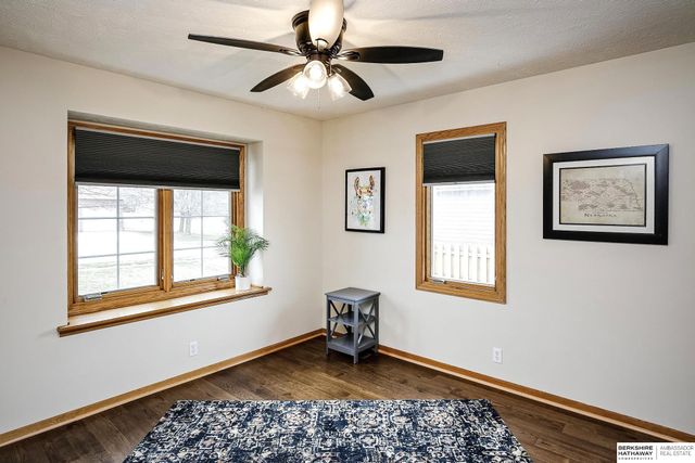 10910 S 210th Street, Gretna, NE 68028