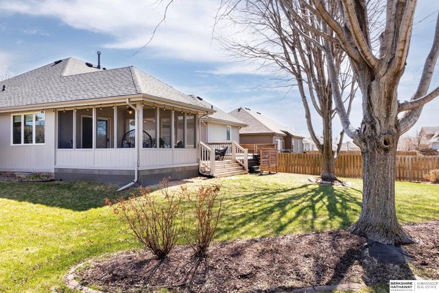 10910 S 210th Street, Gretna, NE 68028