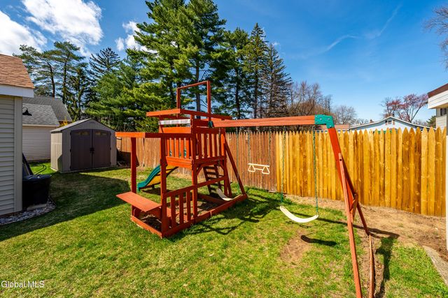 1887 Fiero Avenue, Rotterdam, NY 12303