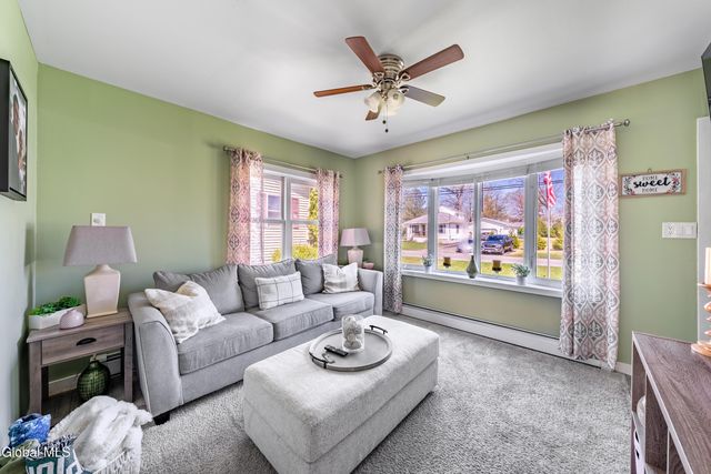 1887 Fiero Avenue, Rotterdam, NY 12303